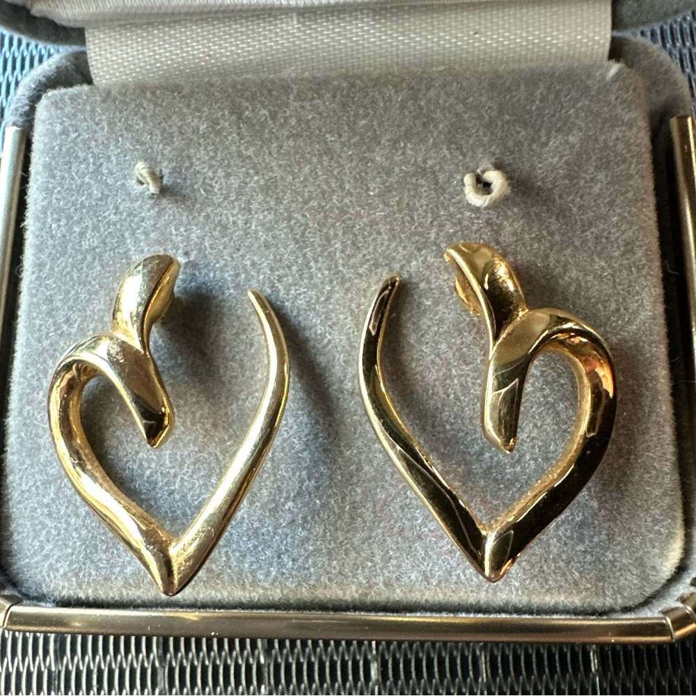 Vintage Custom Monet Gold Heart Earrings